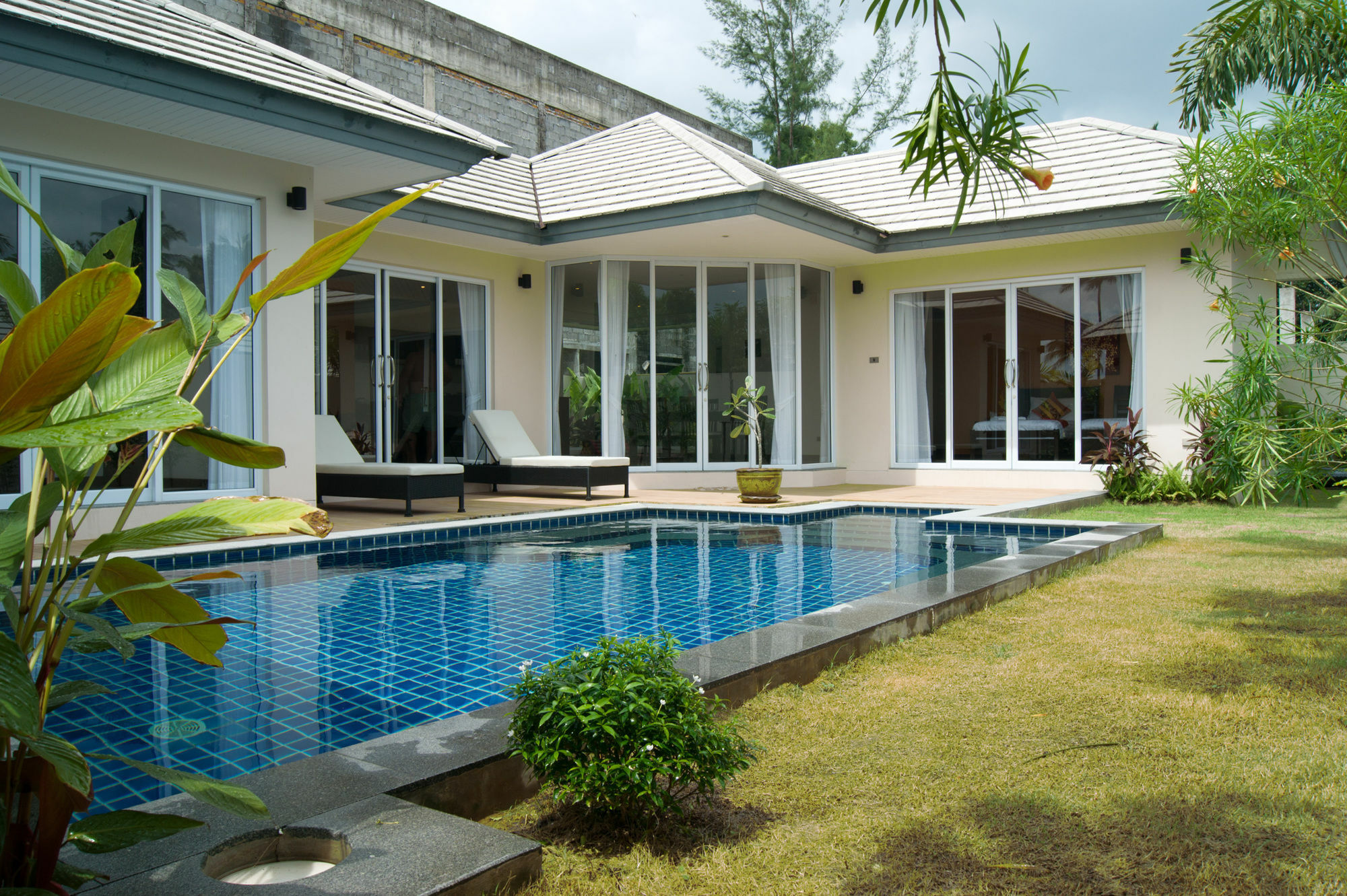 The Place Villas หน้าทอน ภายนอก รูปภาพ